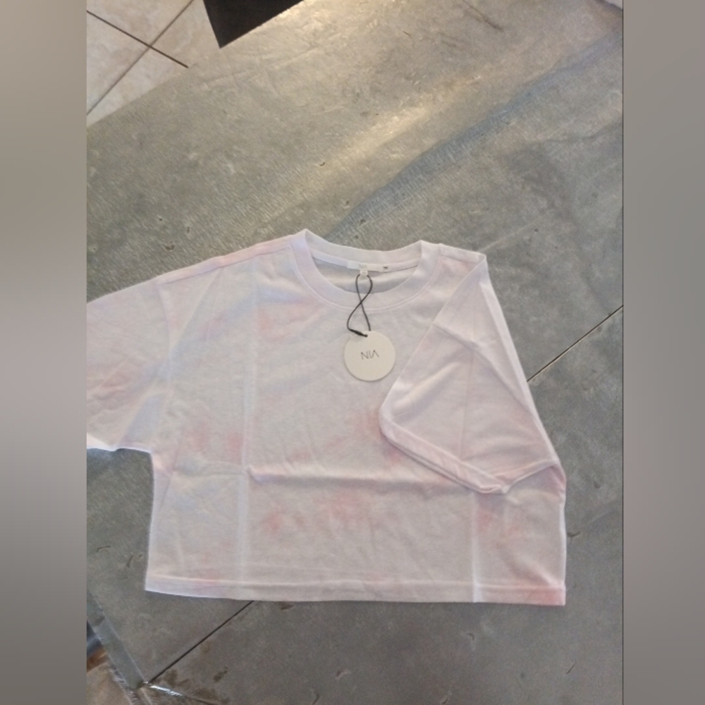 NIA The Brand NWT Cropped Tie Dye T-shirt Size Xs Pink And White